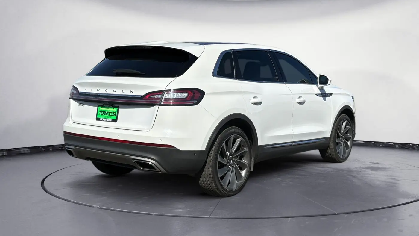 2022 Lincoln Nautilus Reserve