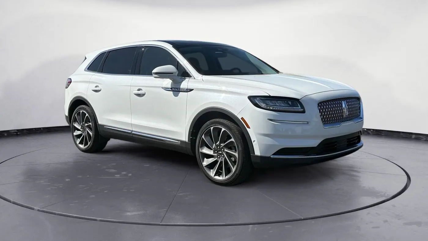 2022 Lincoln Nautilus Reserve