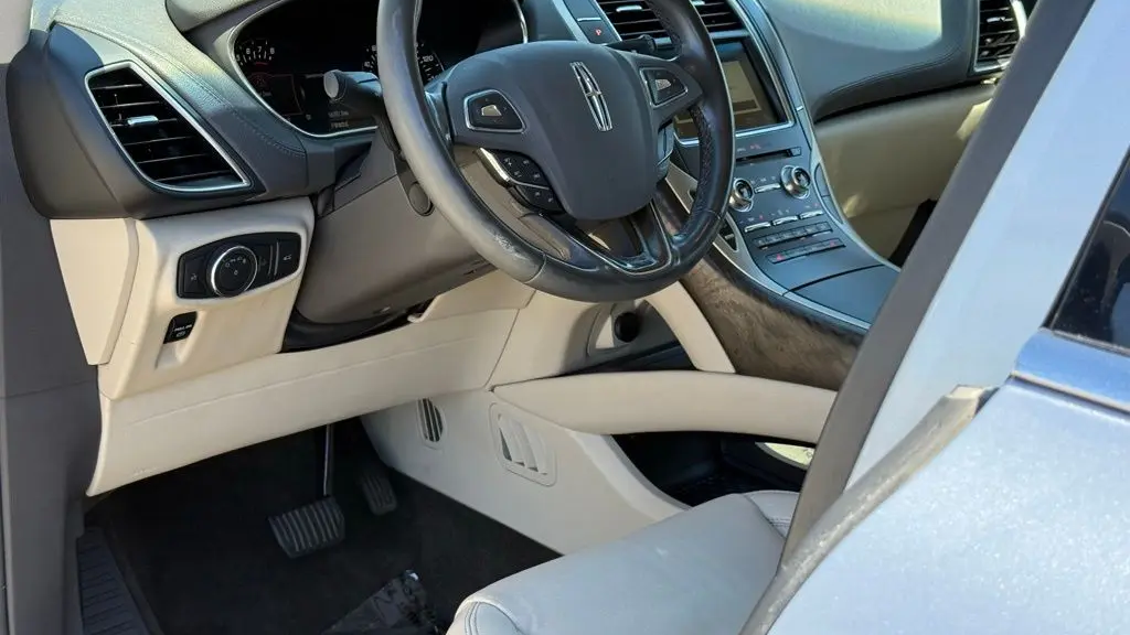 2018 Lincoln MKX Select