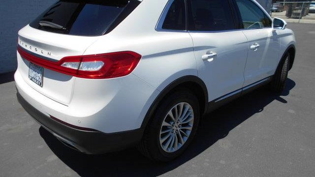 2017 Lincoln MKX Select