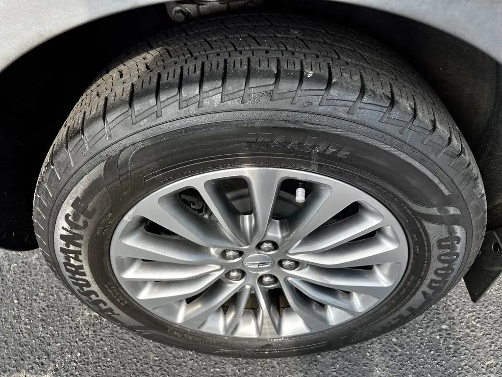 2017 Lincoln MKX - $19,895