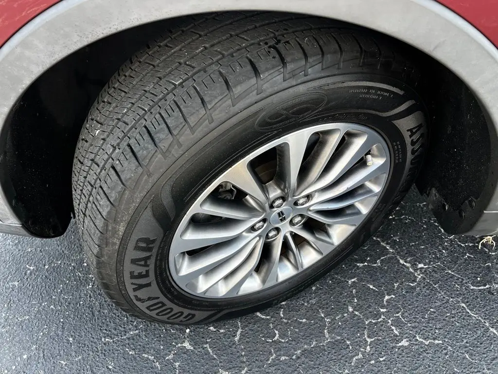 2017 Lincoln MKX - $19,895
