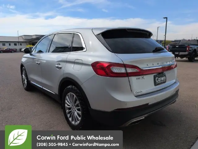 2018 Lincoln MKX - $16,333