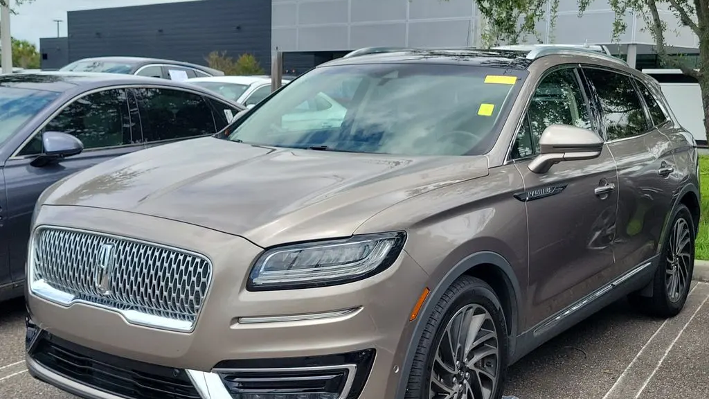 2019 Lincoln Nautilus Reserve