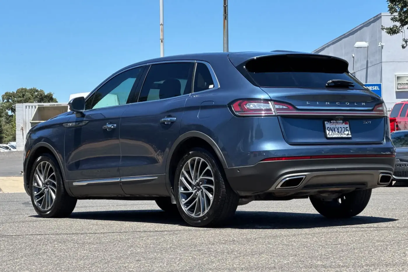 2019 Lincoln Nautilus - $18,616