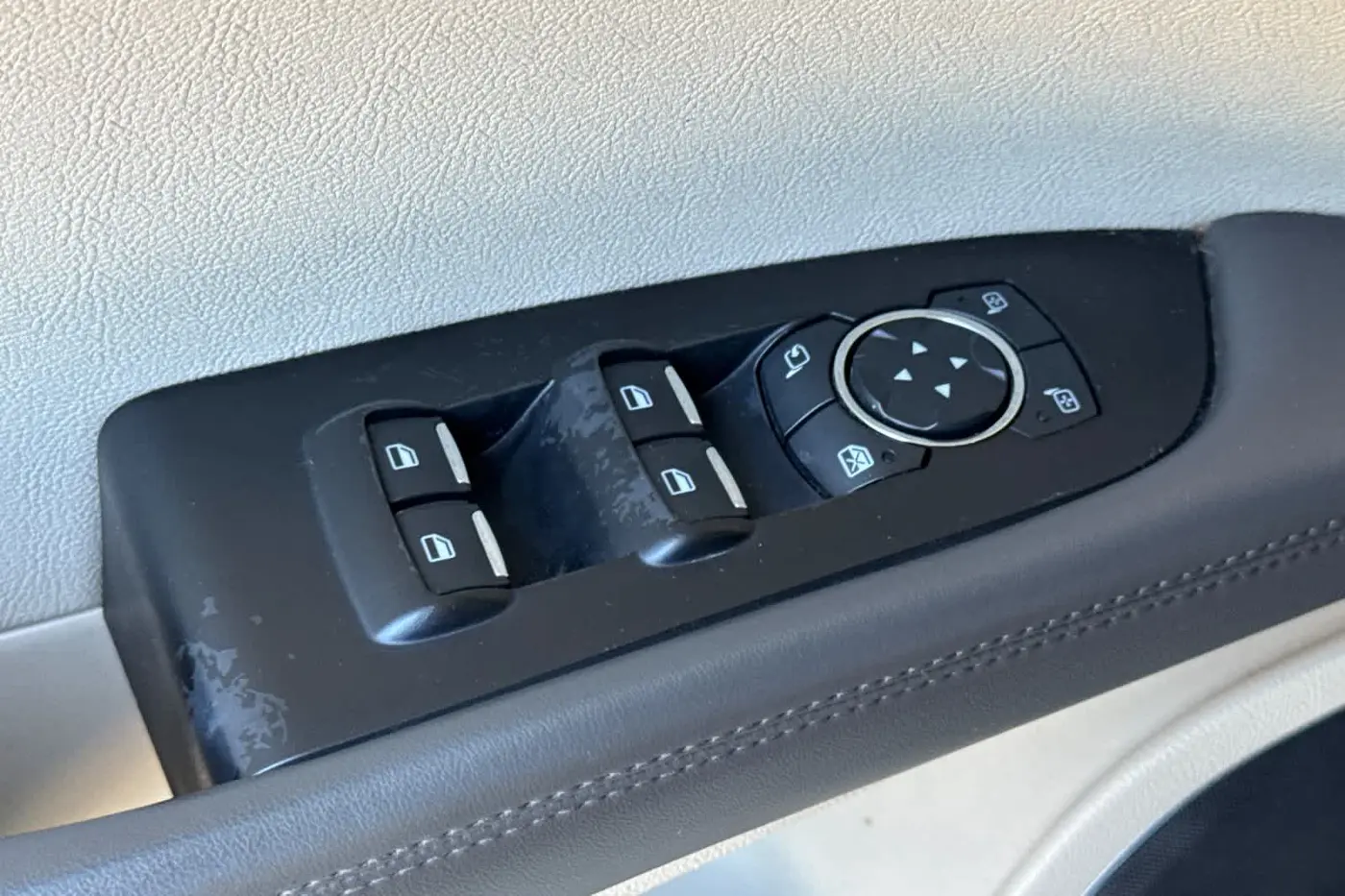 2019 Lincoln Nautilus - $18,616