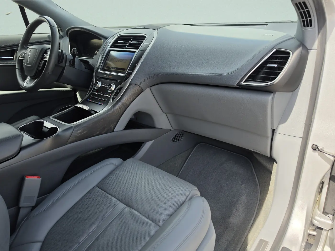 2019 Lincoln Nautilus - $20,879