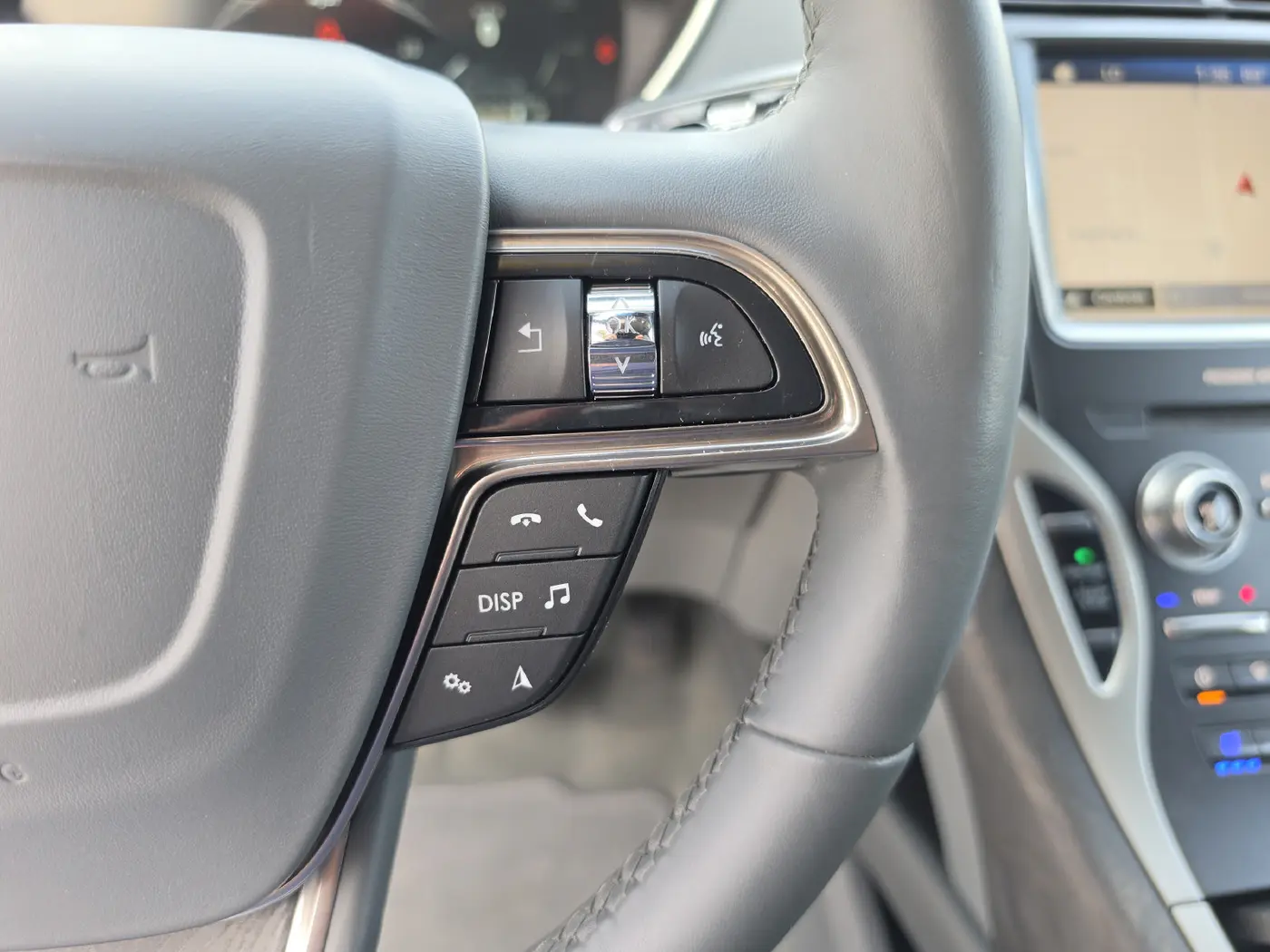 2019 Lincoln Nautilus - $20,879