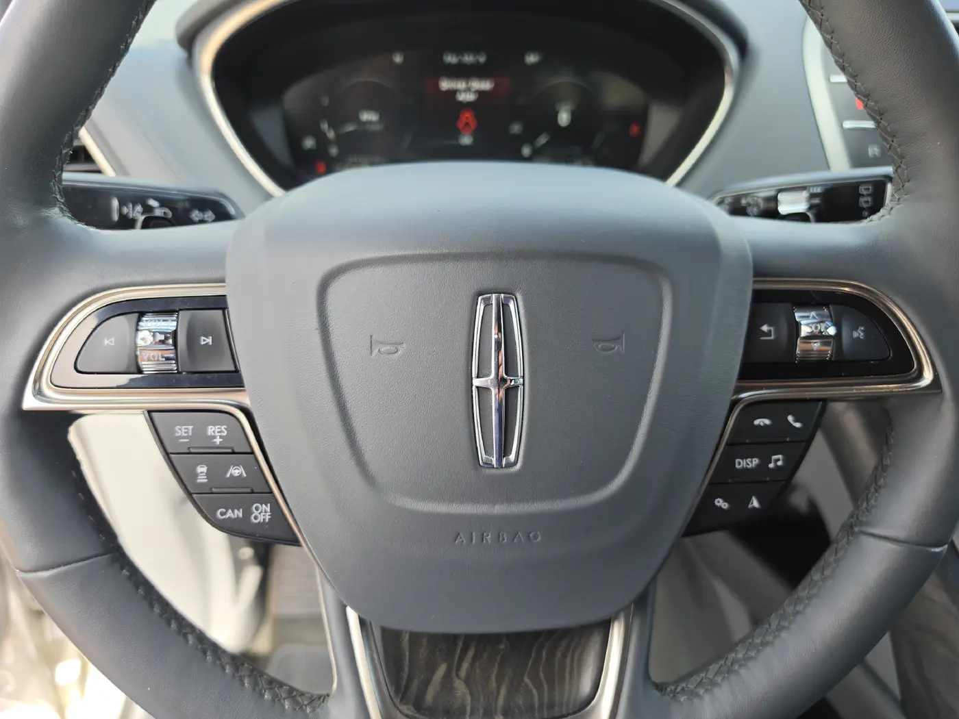 2019 Lincoln Nautilus - $20,879