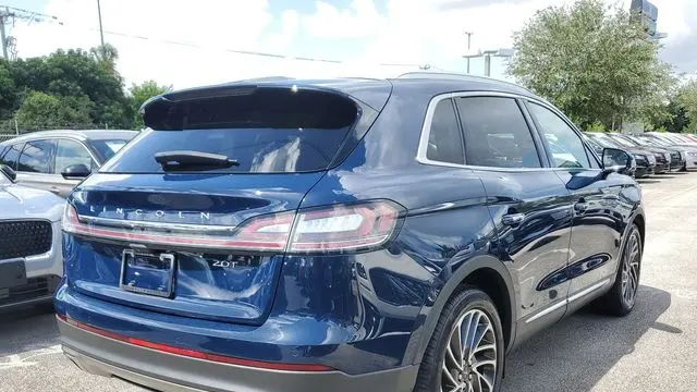 2019 Lincoln Nautilus Reserve