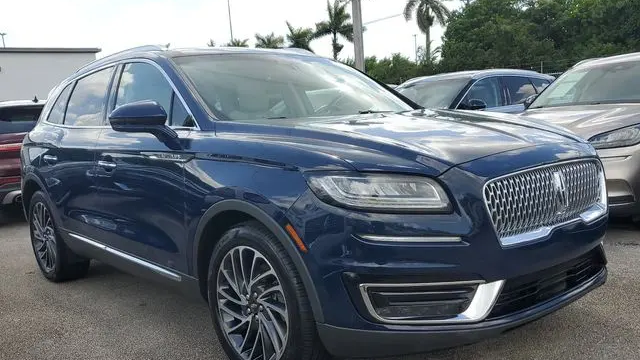 2019 Lincoln Nautilus Reserve