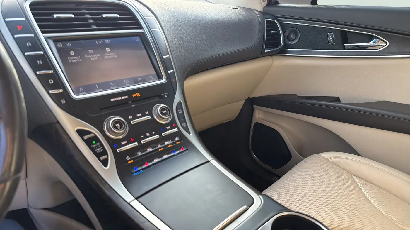 2019 Lincoln Nautilus Reserve