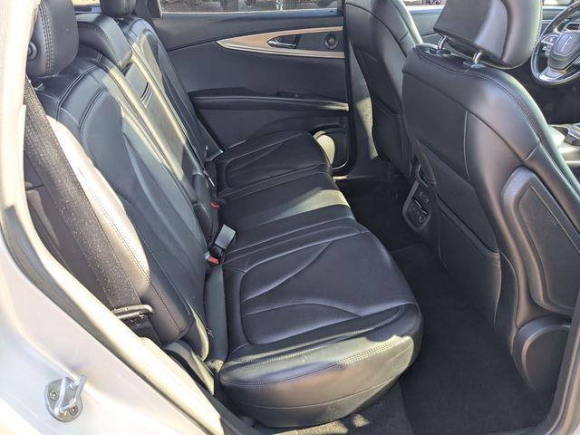 2019 Lincoln Nautilus - $18,112