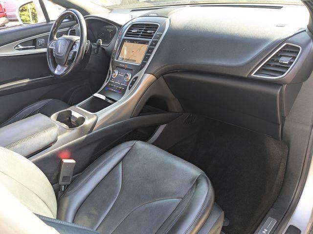 2019 Lincoln Nautilus - $18,112