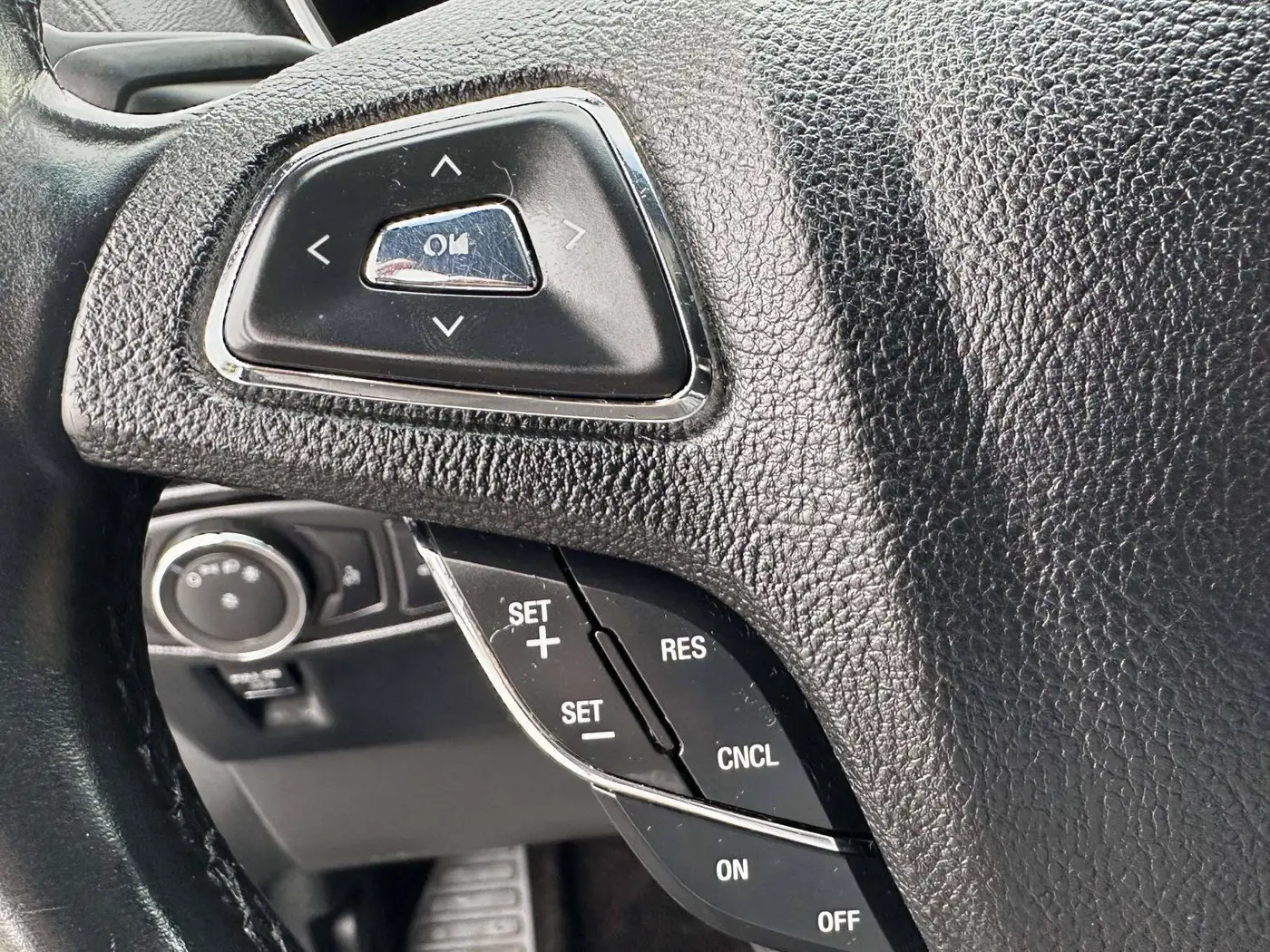 2017 Lincoln MKX - $12,775