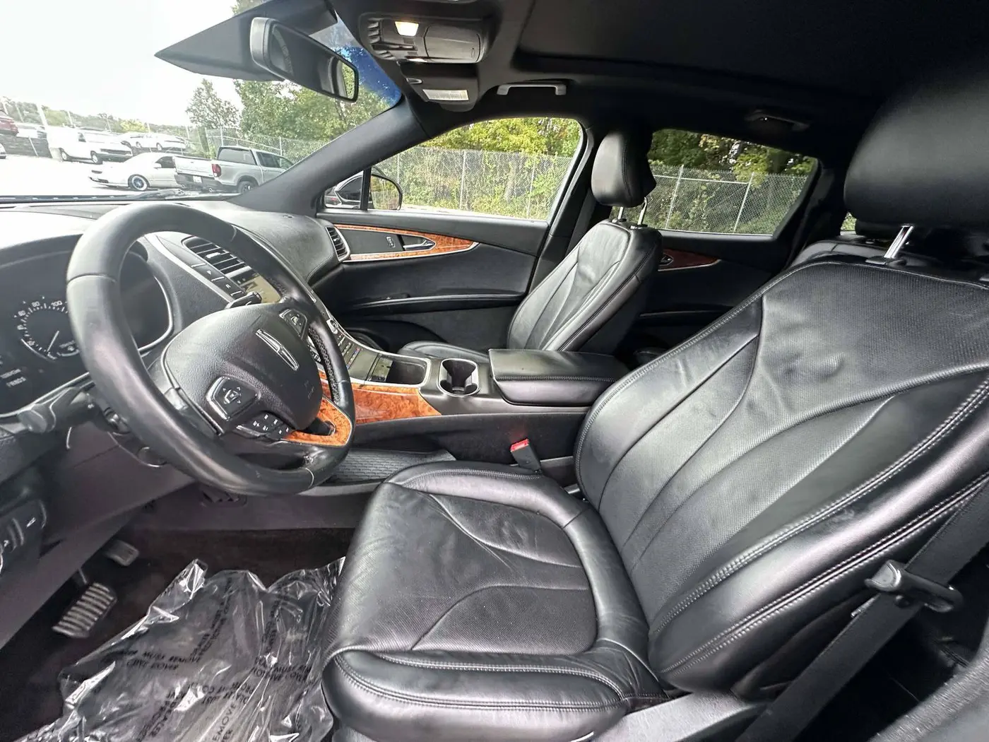 2017 Lincoln MKX - $12,775