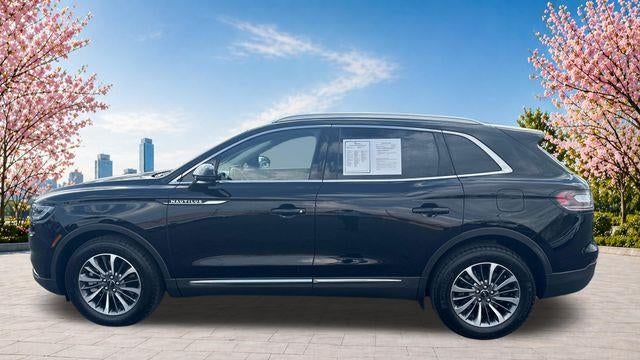 2023 Lincoln Nautilus Standard