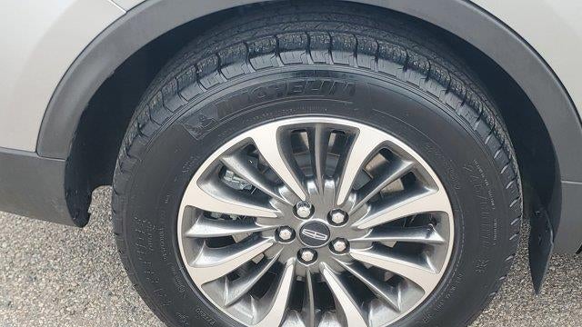 2023 Lincoln Nautilus Standard
