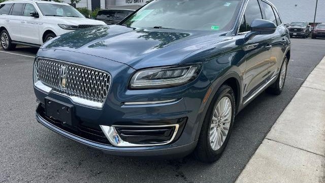2019 Lincoln Nautilus Base