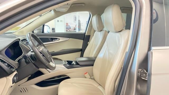 2020 Lincoln Nautilus Standard