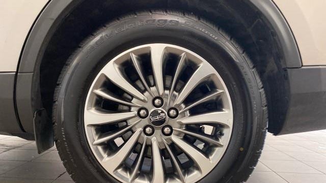 2020 Lincoln Nautilus Standard