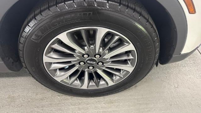 2023 Lincoln Nautilus Standard