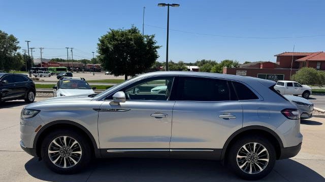 2023 Lincoln Nautilus Standard