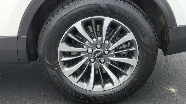 2023 Lincoln Nautilus Standard