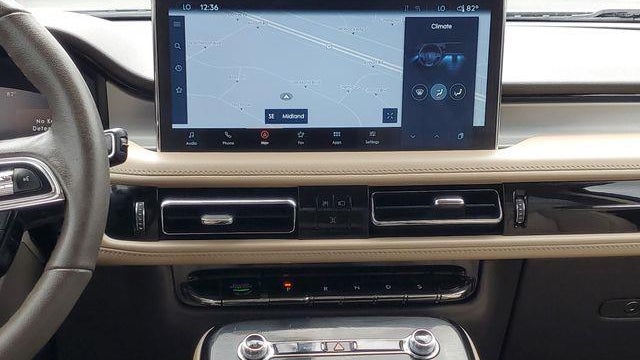 2023 Lincoln Nautilus Standard
