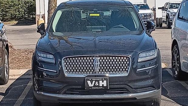 2022 Lincoln Nautilus Standard