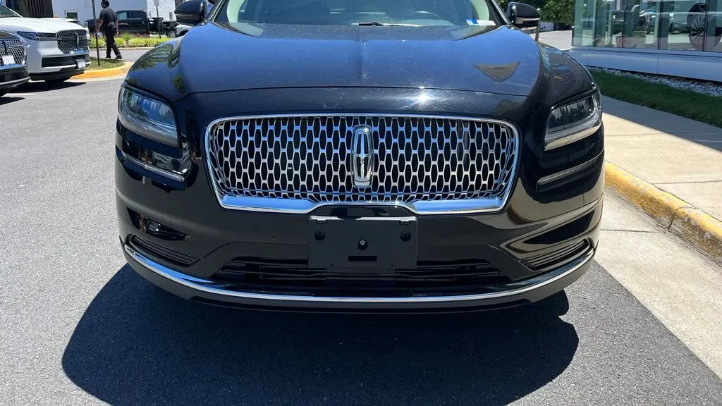 2023 Lincoln Nautilus Standard