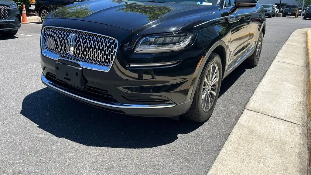 2023 Lincoln Nautilus Standard