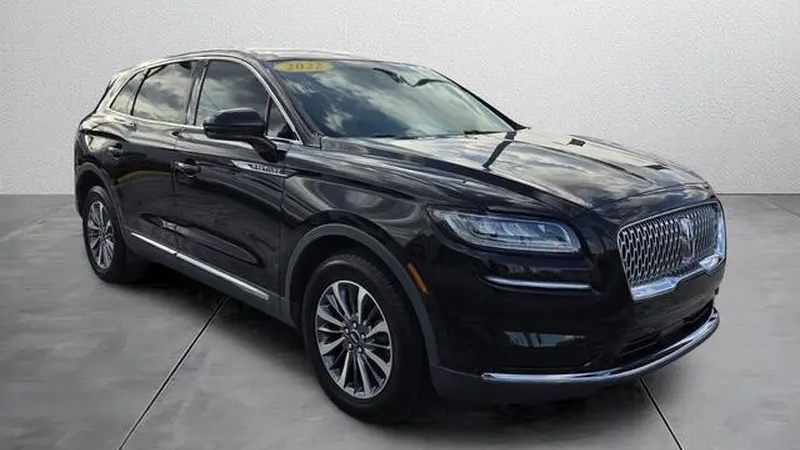 2022 Lincoln Nautilus Standard