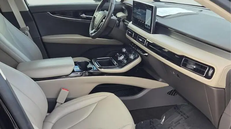 2022 Lincoln Nautilus Standard