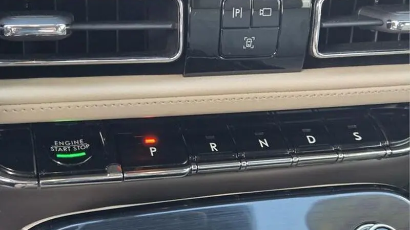 2022 Lincoln Nautilus Standard