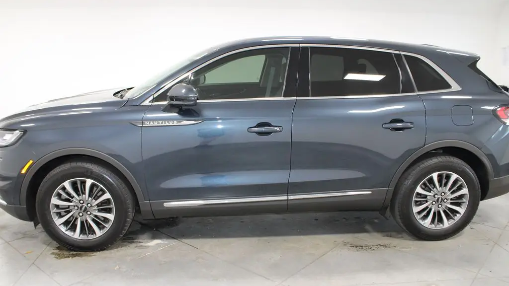 2023 Lincoln Nautilus Standard