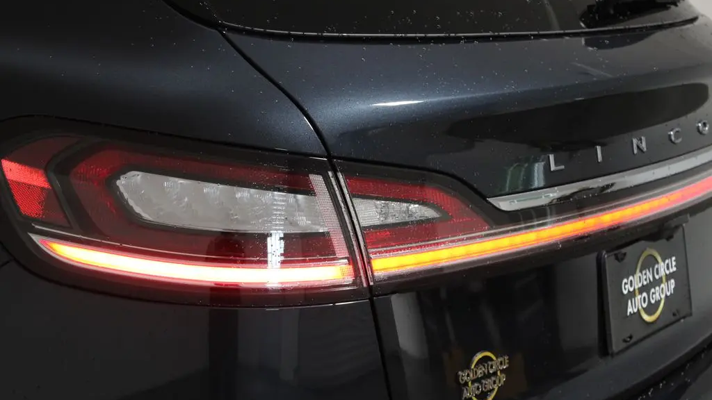 2023 Lincoln Nautilus Standard
