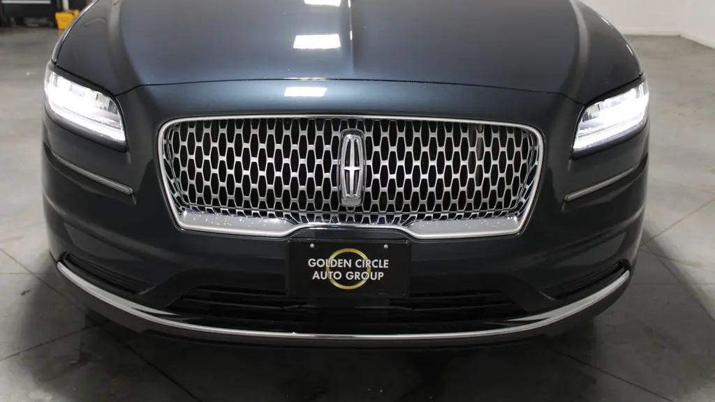 2023 Lincoln Nautilus Standard