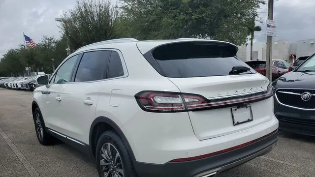 2023 Lincoln Nautilus Standard