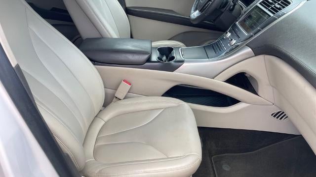 2019 Lincoln Nautilus Base
