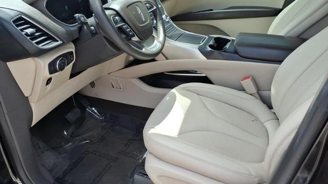 2020 Lincoln Nautilus Standard
