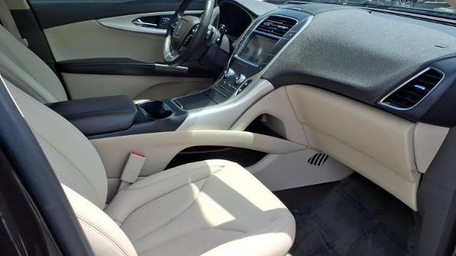 2020 Lincoln Nautilus Standard