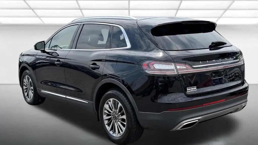 2021 Lincoln Nautilus Standard