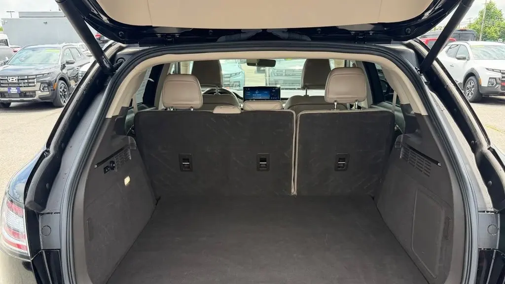 2021 Lincoln Nautilus Standard