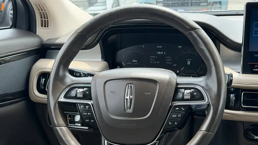 2021 Lincoln Nautilus Standard