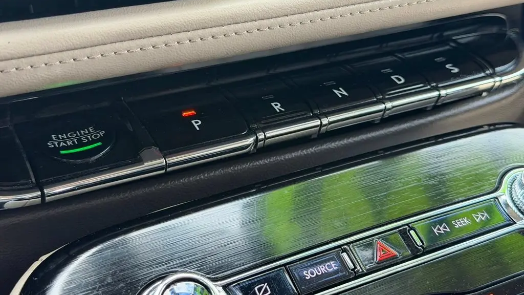 2021 Lincoln Nautilus Standard