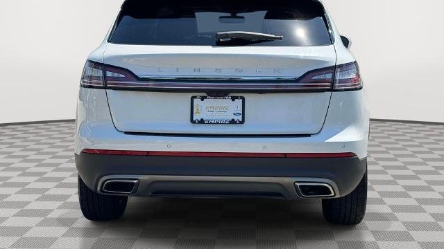 2022 Lincoln Nautilus Standard
