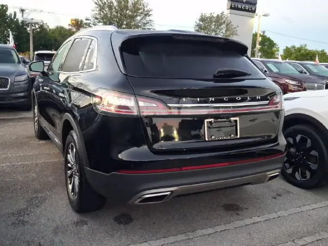 2023 Lincoln Nautilus - $30,990