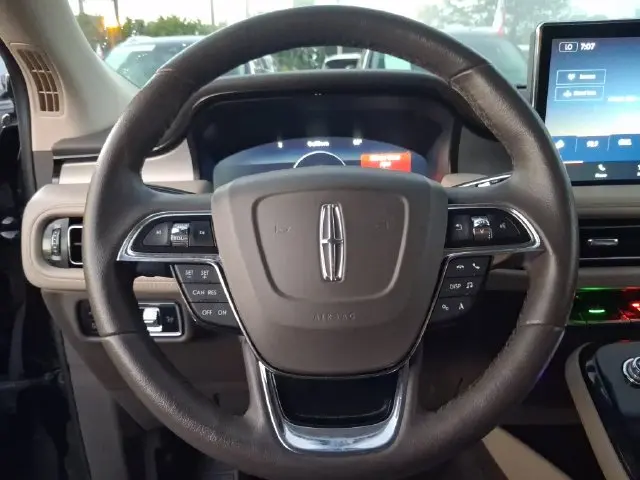 2023 Lincoln Nautilus - $30,990