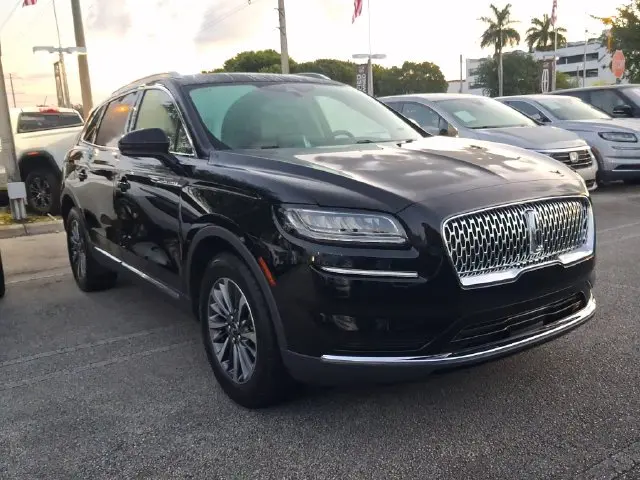 2023 Lincoln Nautilus - $30,990
